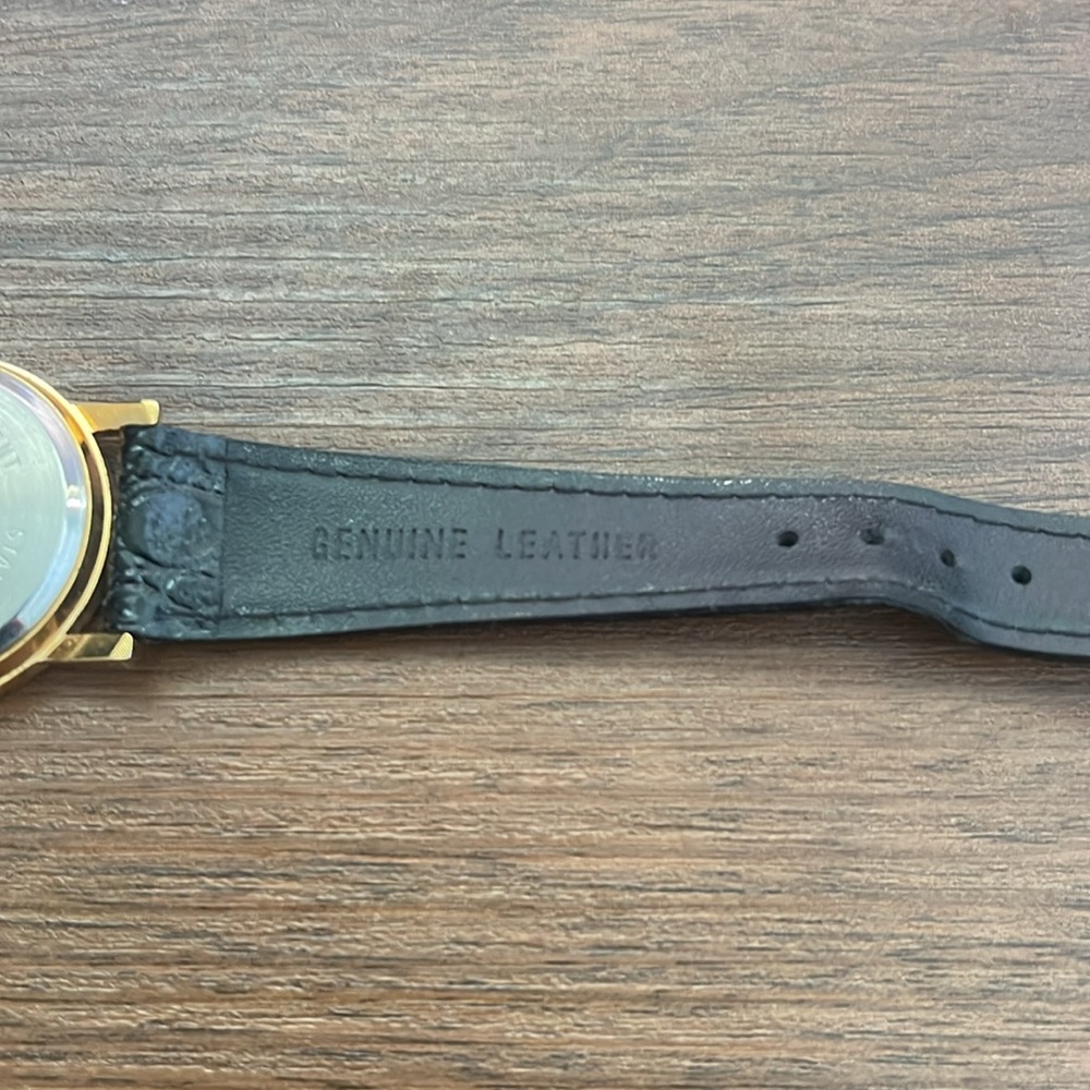 Watch - Picture 4 of 4